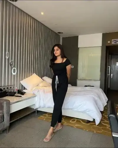 Wardha Call Girl Service