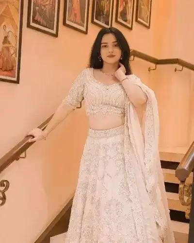 Escort Service In Wardha